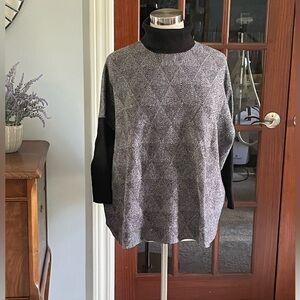 Women’s Plus Size Sweater